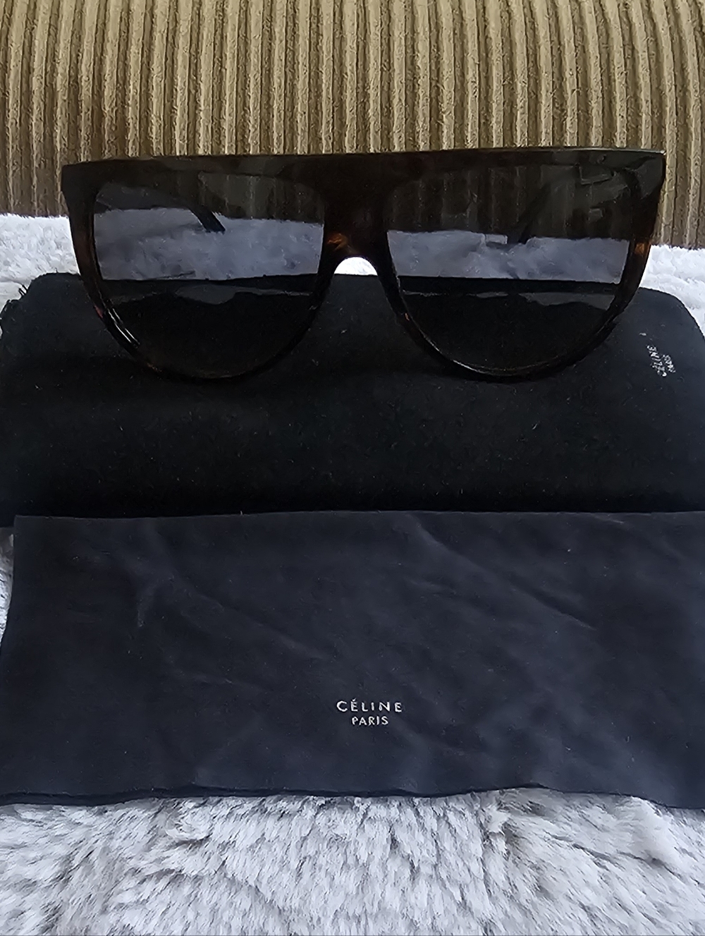 CÉLINE OVERSIZED TORTISE BROWN SUNGLASSES CL41435/S O86W2 EUC RETAIL $499 - Picture 3 of 7